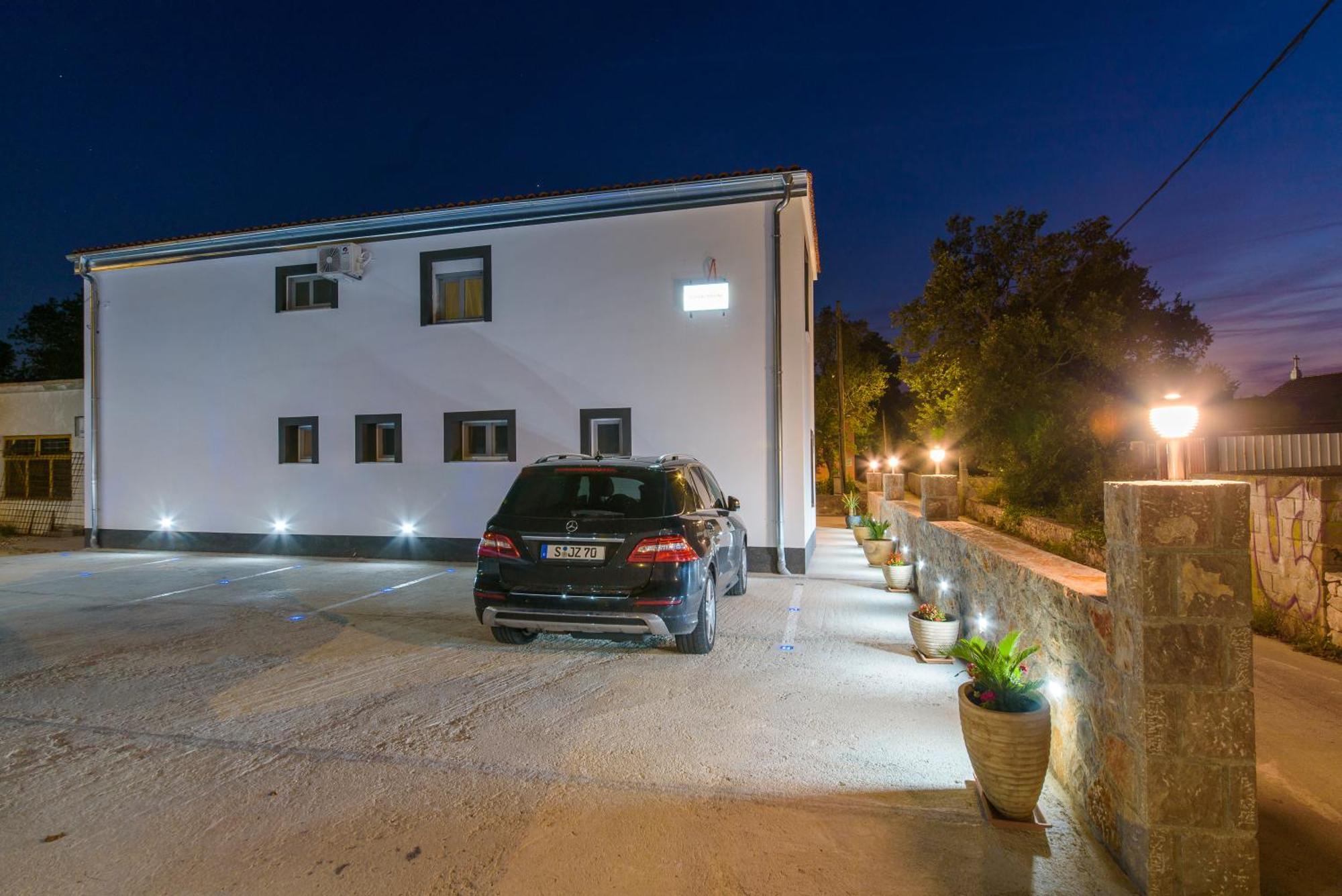 Jeli Apartments Starigrad Paklenica Room photo