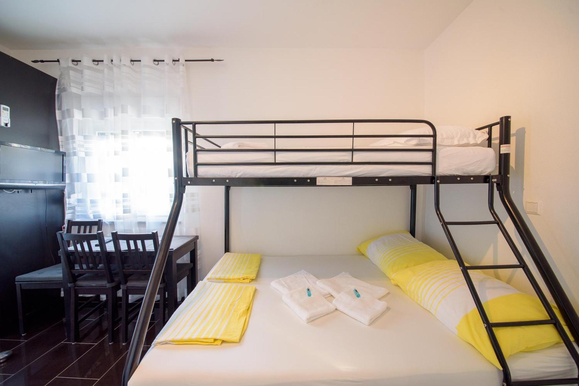 Jeli Apartments Starigrad Paklenica Room photo